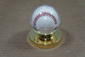 lot 70 image: Joe Sewell Hall of Fame Signed Baseball