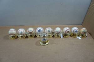 lot 81 image: Assorted Commemorative and Game Giveaway Baseballs