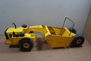 lot 111 image: Vintage Mighty Tonka Scraper Truck
