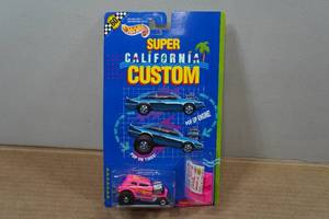 lot 135 image: Hot Wheels Super California Custom Scorch Torch