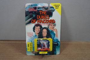 lot 142 image: Racing Champions The Dukes of Hazzard General Lee - 1144 Scale