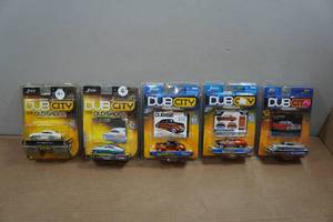 lot 165 image: Jada Toys Die Casts - Cadillac, Pontiac, Buick, El Dorado