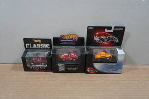lot 176 image: Hot Wheels - Mustang, Cobra, 37 Chevy