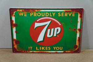 lot 212 image: Vintage Style Metal Sign - 7Up