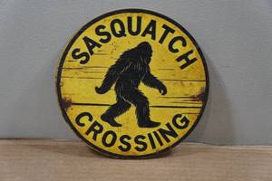 lot 218 image: Vintage Style Sign - Sasquatch Crossing