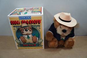 lot 224 image: Lands End Stuffed Limited Edition Stuffed Bear - Big Daddy