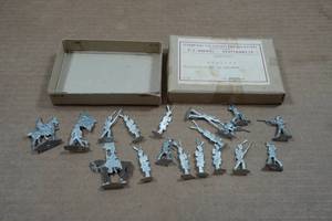 lot 273 image: Antique Barclay Lead Toy Soldiers