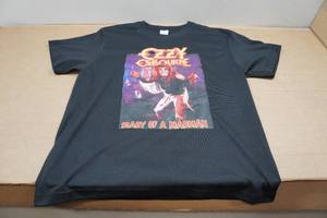 lot 299 image: Ozzy Osbourne T-Shirt - Medium
