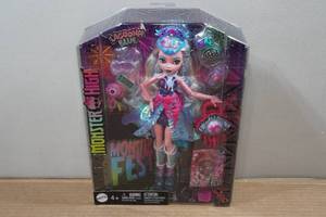 lot 307 image: Monster High Doll