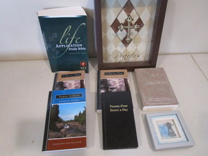 lot 65 image: Prayer Box, Bible, Meditational