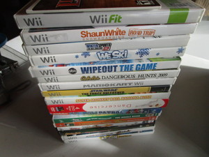 lot 87 image: Wii Games