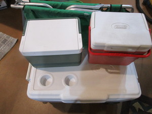 lot 112 image: Coolers, Cot