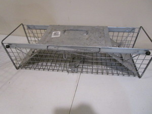 lot 119 image: Havahart Live Trap