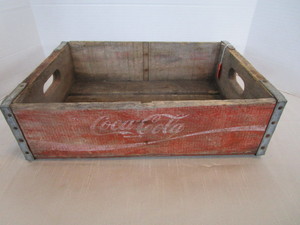 lot 158 image: Coca Cola Tray