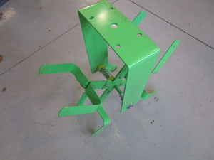 lot 175 image: Hose Holder