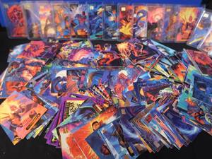lot 16 image: COLLECTIBLE CARDS