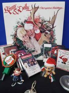 lot 24 image: VINTAGE CHRISTMAS