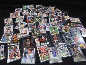 lot 35 image: COLLECTIBLE CARDS