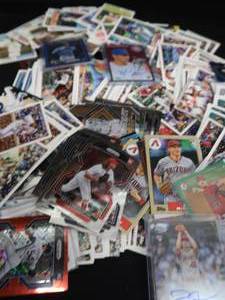 lot 39 image: COLLECTIBLE CARDS