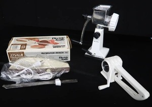 lot 50 image: KITCHEN ITEMS