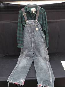 lot 53 image: CARHARTT BIBS  WOOLRICH  PLAID