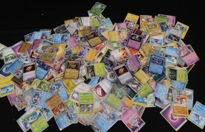 lot 77 image: POKEMON