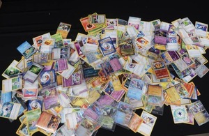 lot 78 image: POKEMON  CARDS