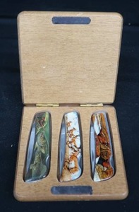 lot 117 image: KNIFE SET