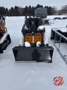 lot 325 image: Wolverine TCR-12-48H Skid Steer Trencher