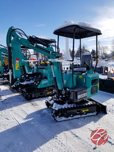 lot 413 image: CFG Industrial MH12RX Digger Mini Excavator