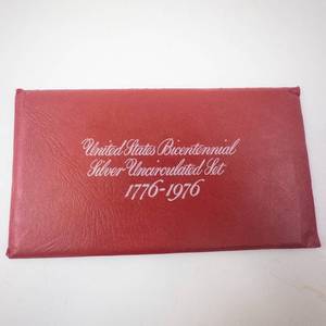 lot 168 image: 3 piece 40% silver Bicentennial Uncirculated set in original packaging