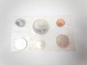 lot 265 image: 1967 Canadian 6 piece silver uncirculated mint set. Missing original envelope
