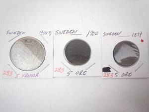 lot 283 image: Sweden Silver 1955 TS 5 Kronor plus 2 vintage 5 Ore coins 1874, 1902