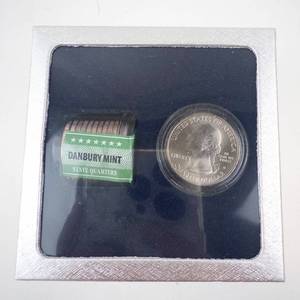 lot 308 image: Danbury Mint issued 2010 Uncirculated Arizona Quarters in collector packaging
