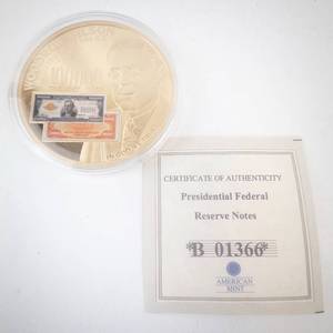 lot 326 image: Woodrow Wilson 100,000 Dollar Commemorative Coin - Private Mint Capsule (Not Legal Tender)