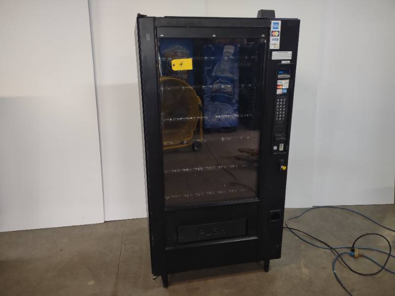 lot 4 image: APCrane 972D