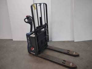 Toyota Electric Pallet Jack