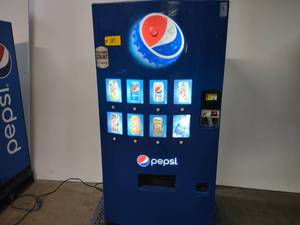 lot 39 image: DN501E