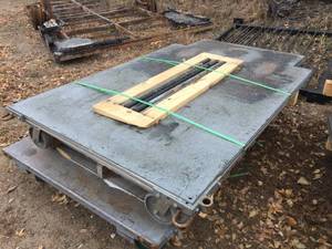lot 119 image: Heavy Rolling Steel PlatformCart