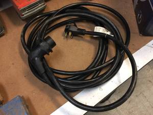 lot 176 image: 30 Ft RV Extension Cord ED-306P 30A125V