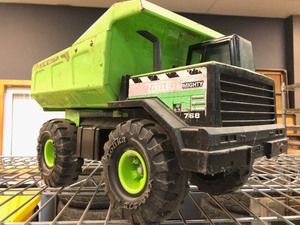 lot 196 image: Vintage Green Tonka - Mighty 768 Dump Truck