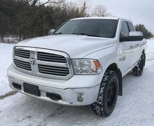 lot 1 image: 2014 Ram 1500 4X4