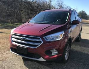 lot 1 image: 2017 Ford Escape SE