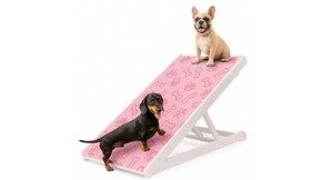 lot 306 image: Minted Paws Dog Ramp Pink $89.99 Retail - Brand New