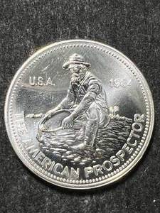 lot 08 image: 1984 ENGELHARD PROSPECTOR 1 TROY OZ .999 FINE SILVER
