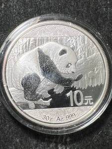 lot 33 image: 2016 CHINESE PANDA 1 TROY OZ .999 FINE SILVER IN AIRTITE
