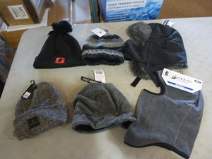 lot 29 image: NEW 6 Mens Winter Hats