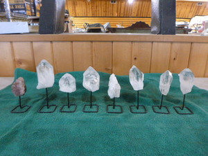 lot 93 image: 8 Brazilian Crystals on Stands