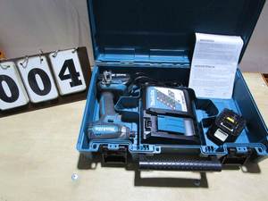 lot 4 image: Makita Cordless Impact Driver