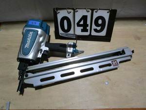 Makita Pneumatic Framing Nailer